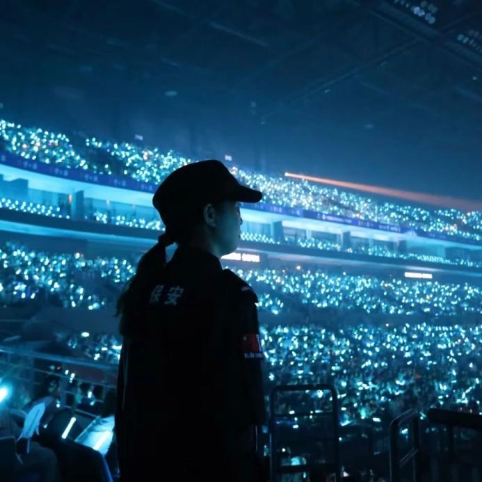 C:/Users/Administrator/Desktop/“安保鐵軍、硬核保障”2024系列報(bào)道四十二——南京市保安服務(wù)有限公司成功護(hù)航張碧晨「今兒個(gè)開心」十周年巡回演唱會(huì)南京站安保任務(wù)/4.jpg4